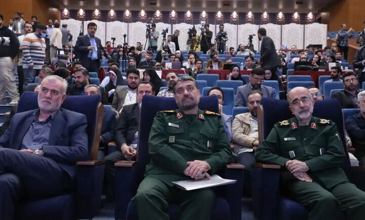 اختتامیه «جام رسانه امید» آغاز شد اختتامیه «جام رسانه امید» آغاز شد