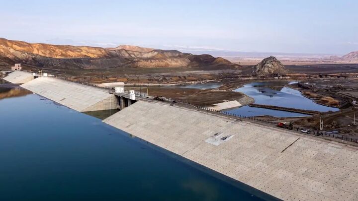 سد «قیزقلعهسی» نمادی از دوستی و مودت مردم ایران و آذربایجان است سد «قیزقلعهسی» نمادی از دوستی و مودت مردم ایران و آذربایجان است