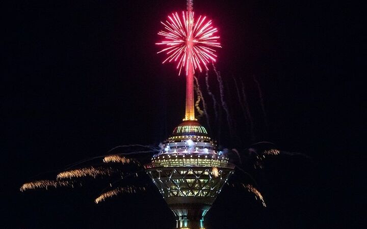 بازدید از برج میلاد فردا رایگان شد بازدید از برج میلاد فردا رایگان شد