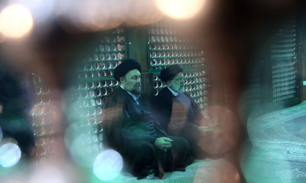 پیام تسلیت سید حسن خمینی در پی شهادت رئیس جمهور و همراهان پیام تسلیت سید حسن خمینی در پی شهادت رئیس جمهور و همراهان