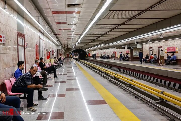 برقراری سرویسدهی خط ۵ مترو تهران در مسیر ارم سبز - گلشهر برقراری سرویسدهی خط ۵ مترو تهران در مسیر ارم سبز - گلشهر