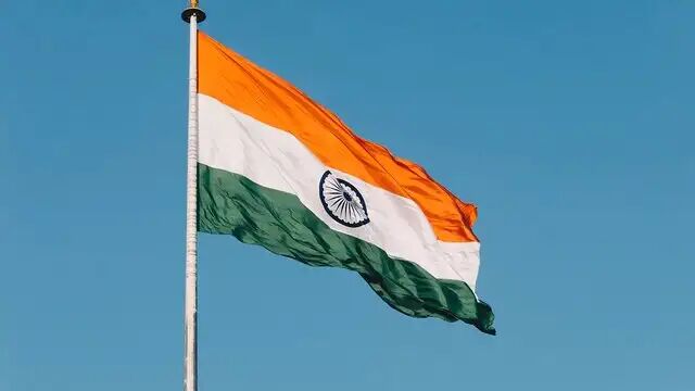 هند به احترام رئیسی و امیرعبداللهیان یک روز عزای عمومی اعلام کرد هند به احترام رئیسی و امیرعبداللهیان یک روز عزای عمومی اعلام کرد