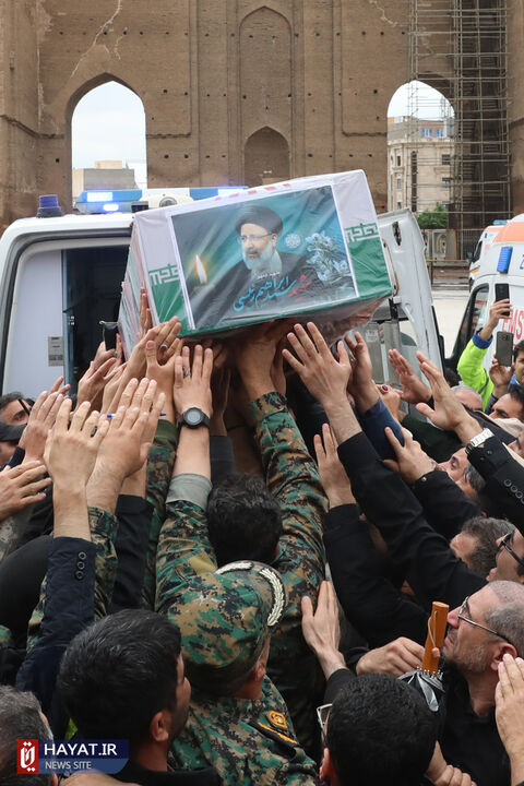 مراسم تشییع پیکر رئیس جمهور شهید و همراهان در تبریز