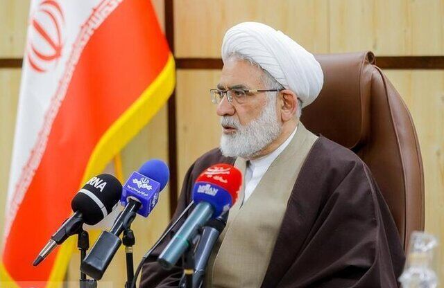 شهادت آیتالله رئیسی در انسجام ملت تأثیر چشمگیری خواهد داشت شهادت آیتالله رئیسی در انسجام ملت تأثیر چشمگیری خواهد داشت