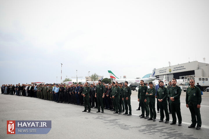 استقبال از پیکر رئیس جمهور شهید و همراهان در فرودگاه مهرآباد