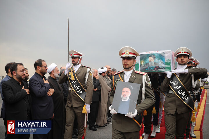 استقبال از پیکر رئیس جمهور شهید و همراهان در فرودگاه مهرآباد