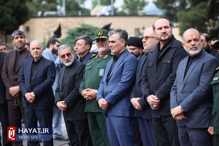 استقبال از پیکر رئیس جمهور شهید و همراهان در فرودگاه مهرآباد