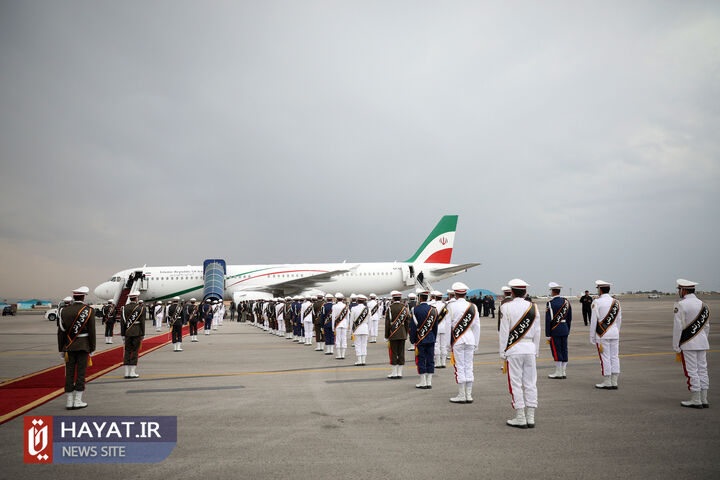 استقبال از پیکر رئیس جمهور شهید و همراهان در فرودگاه مهرآباد