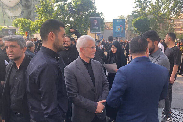 اهالی ورزش رییس جمهور شهید را بدرقه کردند اهالی ورزش رییس جمهور شهید را بدرقه کردند