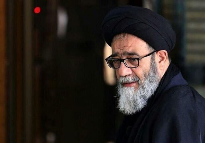 پیکر مطهر شهید آیت الله آل هاشم در وادی رحمت تبریز به خاک سپرده شد پیکر مطهر شهید آیت الله آل هاشم در وادی رحمت تبریز به خاک سپرده شد