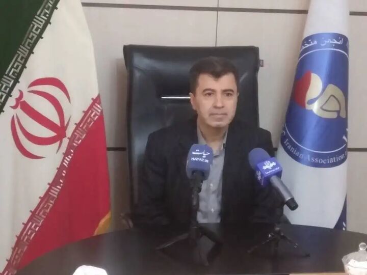 عدم تحرک و استعمال دخانیات سبب بروز بیماری دستگاه گوارش/ مصرف فستفود سبب بروز بیماریهای التهابی روده میشود عدم تحرک و استعمال دخانیات سبب بروز بیماری دستگاه گوارش/ مصرف فستفود سبب بروز بیماریهای التهابی روده میشود