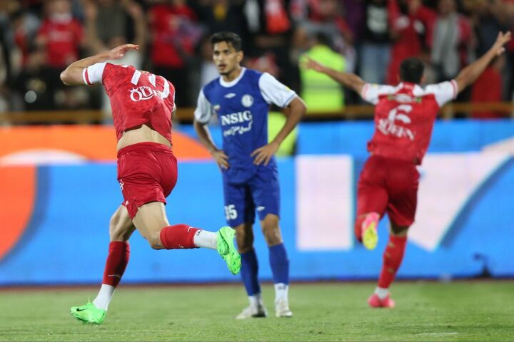 فوتبال یک بار دیگر نشان داد چرا جذابترین ورزش دنیاست/ آقای نکونام، چه کسی میخواهد شما قهرمان نشوید؟ فوتبال یک بار دیگر نشان داد چرا جذابترین ورزش دنیاست/ آقای نکونام، چه کسی میخواهد شما قهرمان نشوید؟