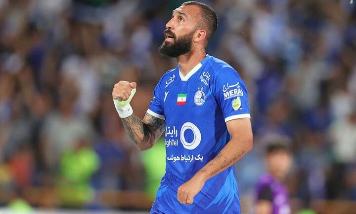 استقلال ۱ - گلگهر صفر/ امید آبیها به هفته پایانی استقلال ۱ - گلگهر صفر/ امید آبیها به هفته پایانی