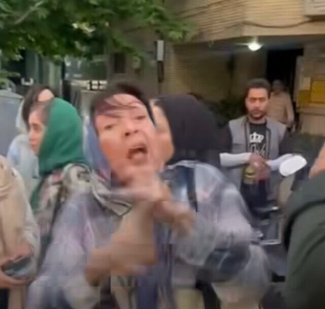 اطلاعیه پلیس درباره ویدیوی منتشرشده از درگیری بازیگر زن و یک مامور اطلاعیه پلیس درباره ویدیوی منتشرشده از درگیری بازیگر زن و یک مامور