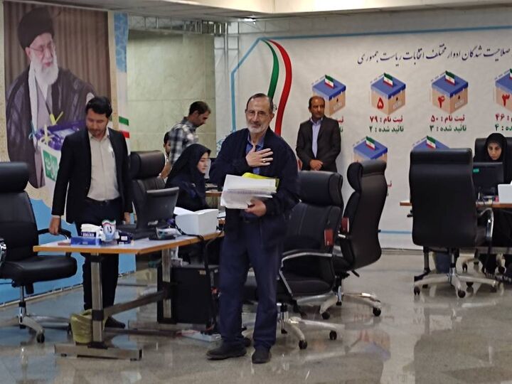 محمد خوشچهره نامزد انتخابات ریاست جمهوری شد محمد خوشچهره نامزد انتخابات ریاست جمهوری شد