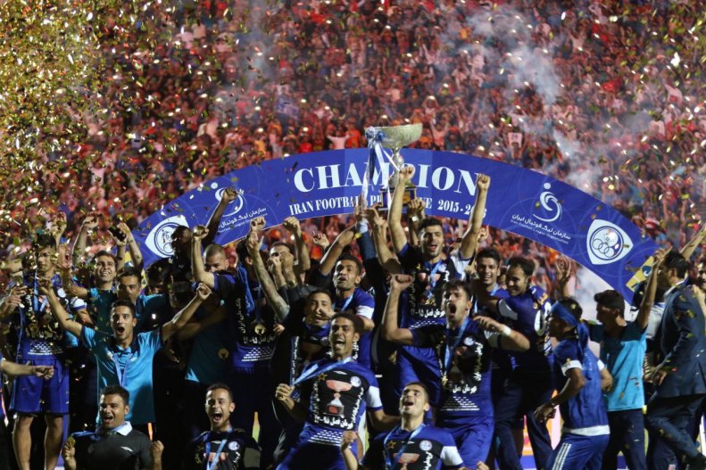 نهمین قهرمانی، پرسپولیسیها را دست نیافتنیتر کرد + عکس قهرمانان