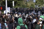 بازداشت ۸۰ دانشجوی معترض حامی فلسطین توسط پلیس آمریکا