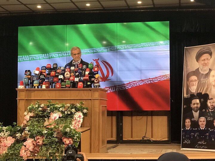 جدول پخش برنامههای تبلیغاتی مسعود پزشکیان از صدا و سیما جدول پخش برنامههای تبلیغاتی مسعود پزشکیان از صدا و سیما