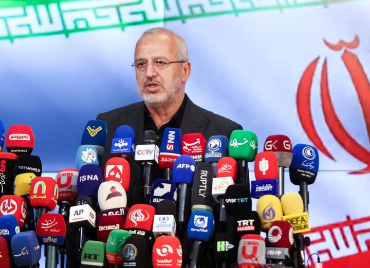 اعلام تعداد کل مراجعهکنندگان به ستاد انتخابات کشور از سوی شاهچراغی اعلام تعداد کل مراجعهکنندگان به ستاد انتخابات کشور از سوی شاهچراغی