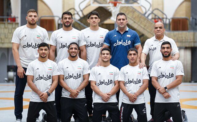 نایب قهرمانی ایران در رقابتهای کشتی آزاد مجارستان نایب قهرمانی ایران در رقابتهای کشتی آزاد مجارستان