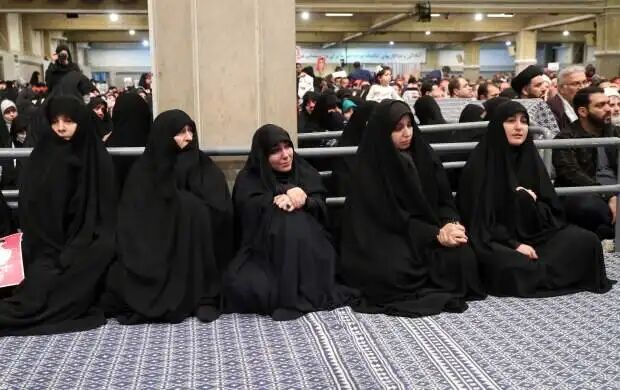 کاندیداها از درگیریهای تنشزا و بیحاصل خودداری کنند کاندیداها از درگیریهای تنشزا و بیحاصل خودداری کنند