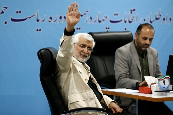 ورود جلیلی به محل مناظرات انتخابات ریاست جمهوری ۱۴۰۳ ورود جلیلی به محل مناظرات انتخابات ریاست جمهوری ۱۴۰۳
