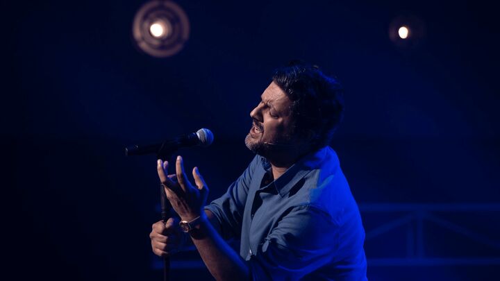 چه اتفاقی برای حامد بهداد در برنامه «کنسرتینو» افتاد؟/ انتخابی بین مُردن و خواندن + فیلم چه اتفاقی برای حامد بهداد در برنامه «کنسرتینو» افتاد؟/ انتخابی بین مُردن و خواندن + فیلم