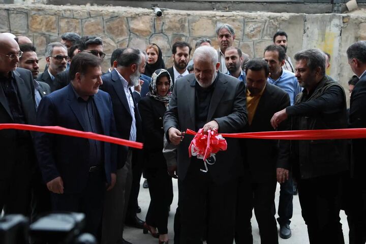 بهرهبرداری از ۳ طرح صنعتی در استان البرز با حضور وزیر صمت بهرهبرداری از ۳ طرح صنعتی در استان البرز با حضور وزیر صمت