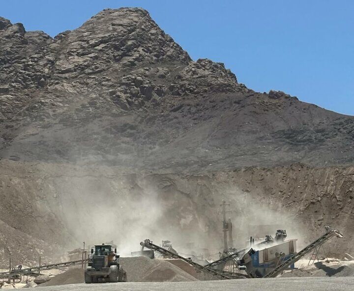 فعالیت معادن شن و ماسه باید کمترین خسارت را به محیط زیست وارد کند فعالیت معادن شن و ماسه باید کمترین خسارت را به محیط زیست وارد کند