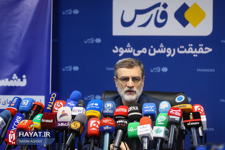 نشست خبری قاضیزاده هاشمی، کاندیدای چهاردهمین دوره ریاست جمهوری