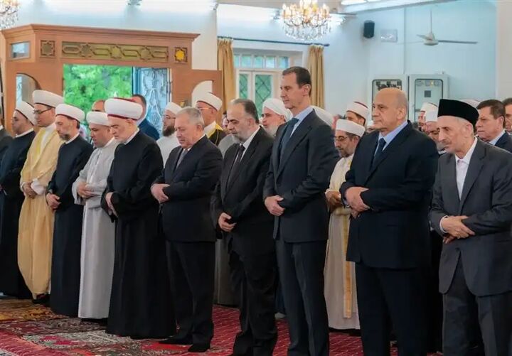 حضور بشار اسد در نماز عید قربان در دمشق حضور بشار اسد در نماز عید قربان در دمشق