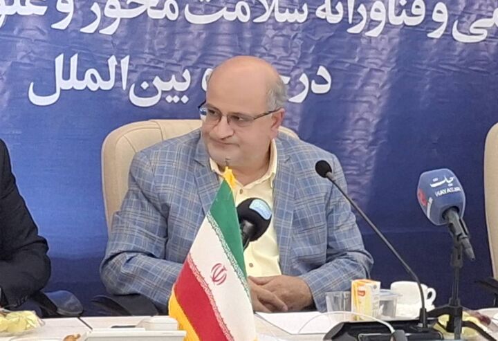 مغز زنان شگفتیهای بسیاری دارد/ ۷۰ درصد افکار ذهن ما منفی است مغز زنان شگفتیهای بسیاری دارد/ ۷۰ درصد افکار ذهن ما منفی است