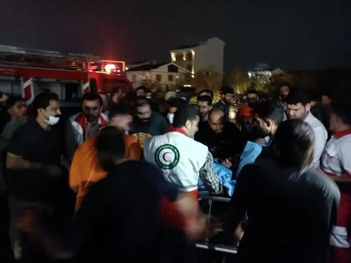 تعداد فوتیهای آتشسوزی بیمارستان قائم رشت ۸ نفر است نه ۹ نفر تعداد فوتیهای آتشسوزی بیمارستان قائم رشت ۸ نفر است نه ۹ نفر
