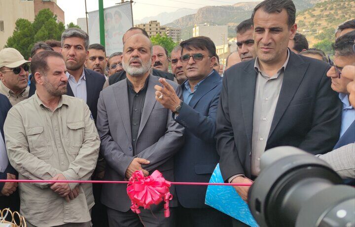 پل شهید «نور الله یزدانپناه» یاسوج با حضور وزیر کشور افتتاح شد