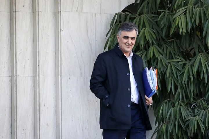 رئیسکل بانک مرکزی عازم هند شد رئیسکل بانک مرکزی عازم هند شد