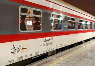 5 ساعت استرس و سردرگمی و حبس مسافران در قطار تهران - مشهد