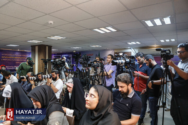 نشست خبری علیرضا زاکانی در خبرگزاری تسنیم