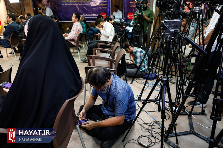 نشست خبری علیرضا زاکانی در خبرگزاری تسنیم