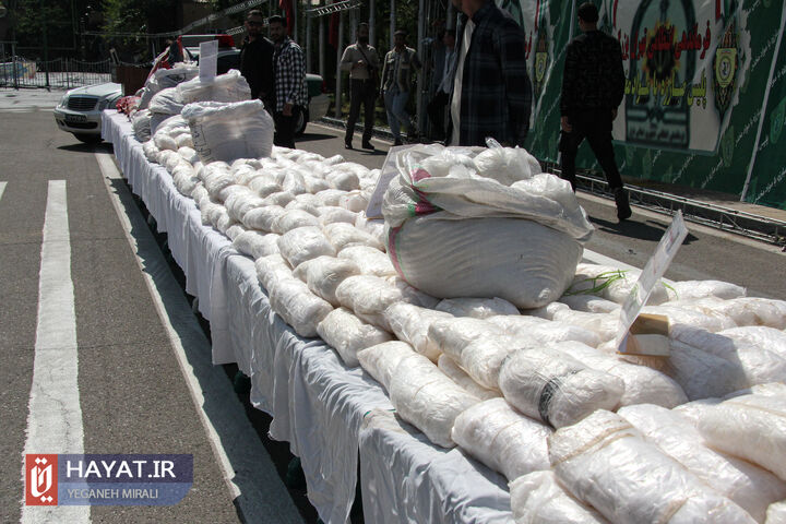 تصاویر/ کشف بیش از  ۵ تن و ۶۰۰ کیلوگرم مواد مخدر  در تهران