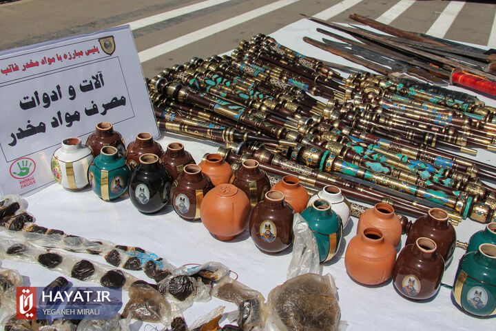 قاچاق اتوبوسی موادمخدر به تهران لو رفت قاچاق اتوبوسی موادمخدر به تهران لو رفت