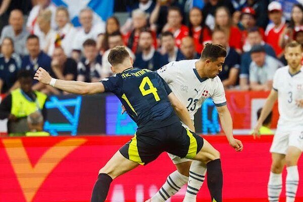 سوئیس از شکست برابر اسکاتلند گریخت/ بازهم گل به خودی! سوئیس از شکست برابر اسکاتلند گریخت/ بازهم گل به خودی!