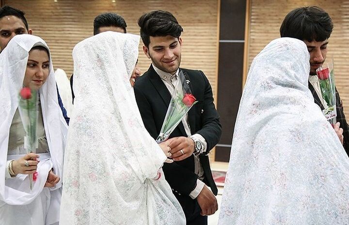 جشن ازدواج ۱۱۰ زوج جوان در قم برگزار شد جشن ازدواج ۱۱۰ زوج جوان در قم برگزار شد