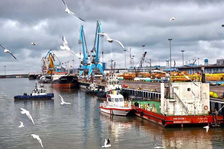 توسعه تجارت خارجی با افتتاح خط آهن رشت ـ کاسپین توسعه تجارت خارجی با افتتاح خط آهن رشت ـ کاسپین