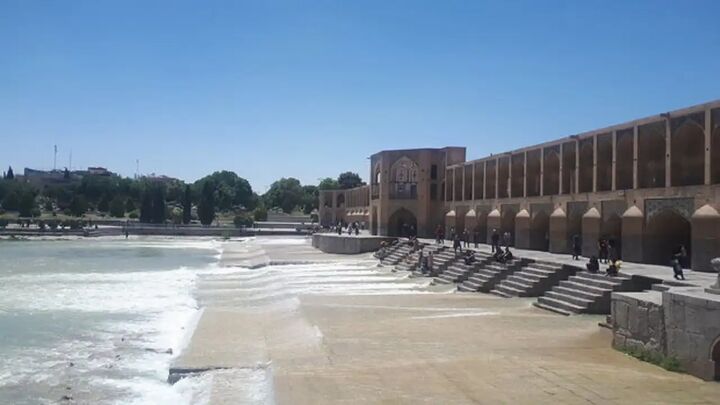 هوای کلانشهر اصفهان در وضعیت سالم است هوای کلانشهر اصفهان در وضعیت سالم است