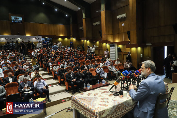 قاضی زاده هاشمی