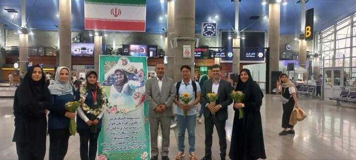 کماندار یزدی پس از کسب سهمیه المپیک مورد استقبال قرار گرفت کماندار یزدی پس از کسب سهمیه المپیک مورد استقبال قرار گرفت