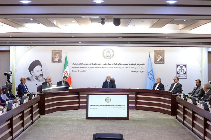 مردم ایران بر اساس آزادی عمل و سلیقه رای میدهند/ جمهوری اسلامی ایران، نه ظلم میکند و نه زیر بار ظلم میرود مردم ایران بر اساس آزادی عمل و سلیقه رای میدهند/ جمهوری اسلامی ایران، نه ظلم میکند و نه زیر بار ظلم میرود