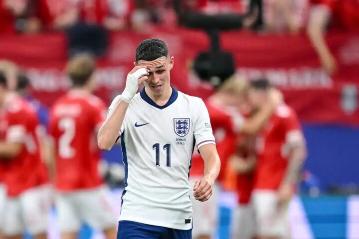 بازگشت ناگهانی ستاره به لندن/ فودن اردوی سهشیرها را ترک کرد! بازگشت ناگهانی ستاره به لندن/ فودن اردوی سهشیرها را ترک کرد!