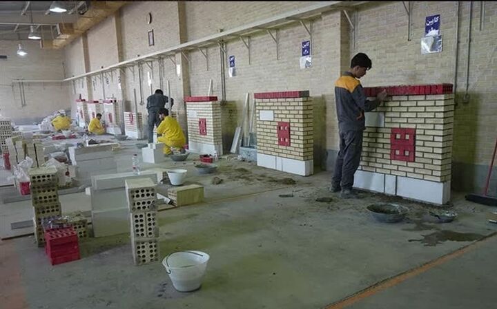 اعطای ۱۵ میلیارد تومان وام اشتغال به زندانیان بوشهری اعطای ۱۵ میلیارد تومان وام اشتغال به زندانیان بوشهری