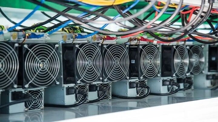 ماینرهای میلیاردی در شاهرود کشف شدند ماینرهای میلیاردی در شاهرود کشف شدند